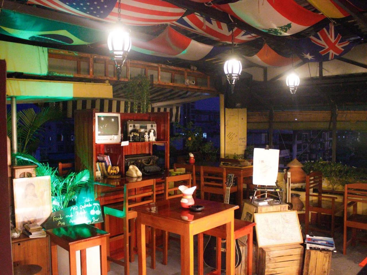 Yama Hotel & Rooftop Bar Yangon Esterno foto