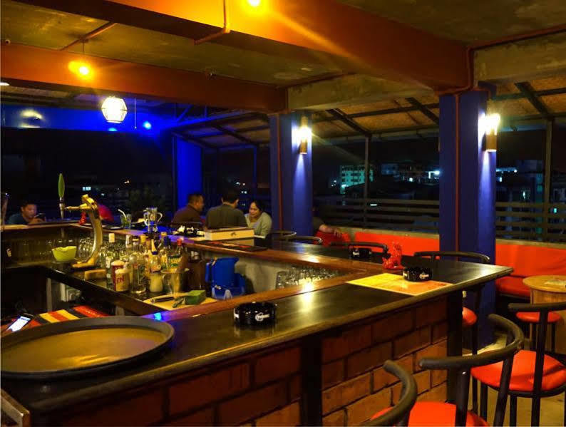 Yama Hotel & Rooftop Bar Yangon Esterno foto